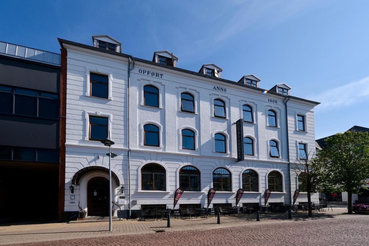 Phonix 3* Brønderslev