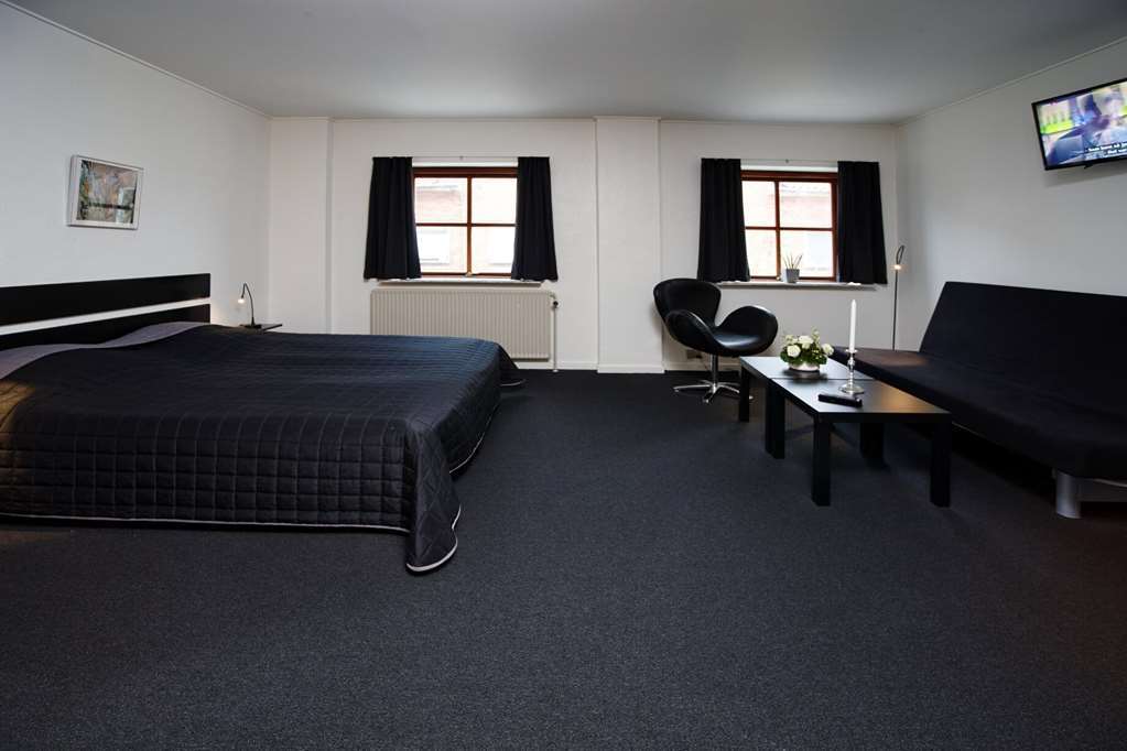 Phonix Hotel